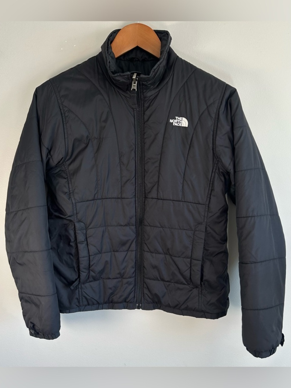 The North Face Womens Light Puffer Jacket Size S Black Full Zip Front Pockets